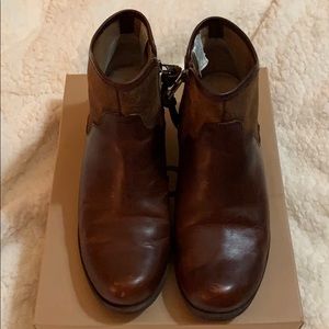 UGG Brown suede and leather waterproof ankle boot